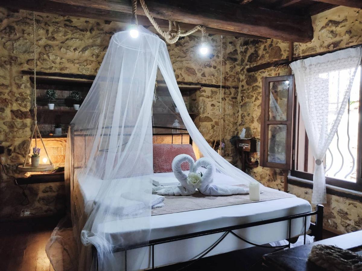 Filia's Traditional Haouse, Old Town In Appartement *